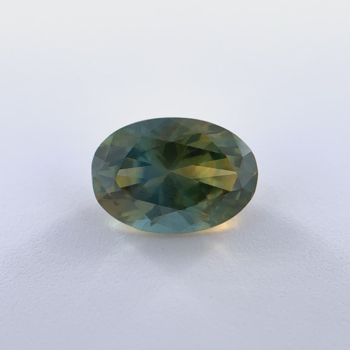 .66ct Parti-Color Oval Cut Montana Sapphire 5.91mm x 4.14mm x 3.1mm