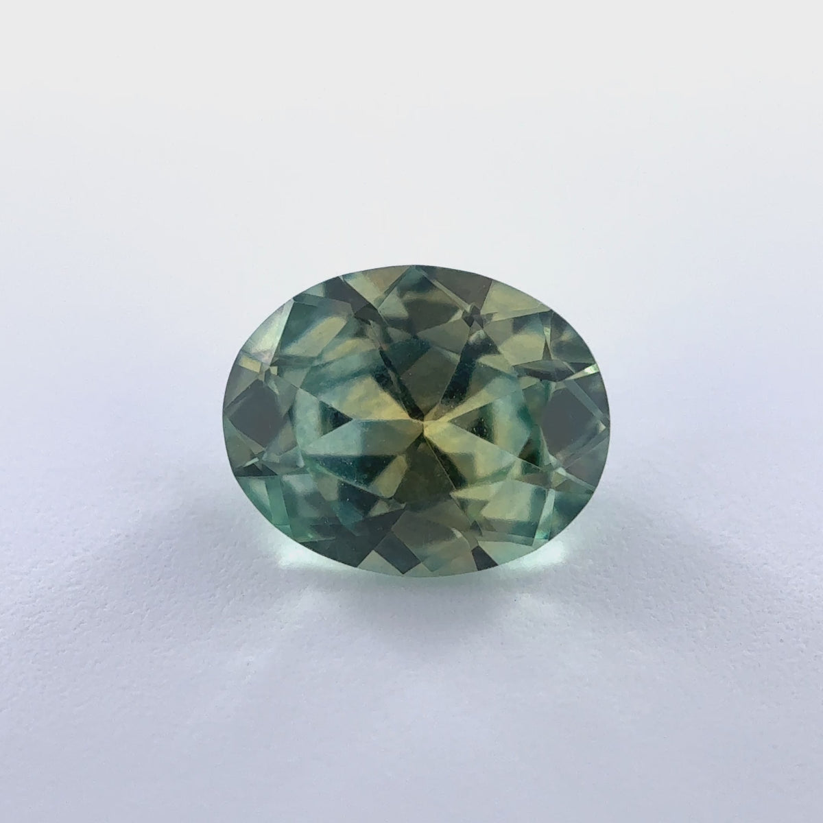 .67ct Parti-Color Oval Cut Montana Sapphire 6mm x 4.5mm x 3mm