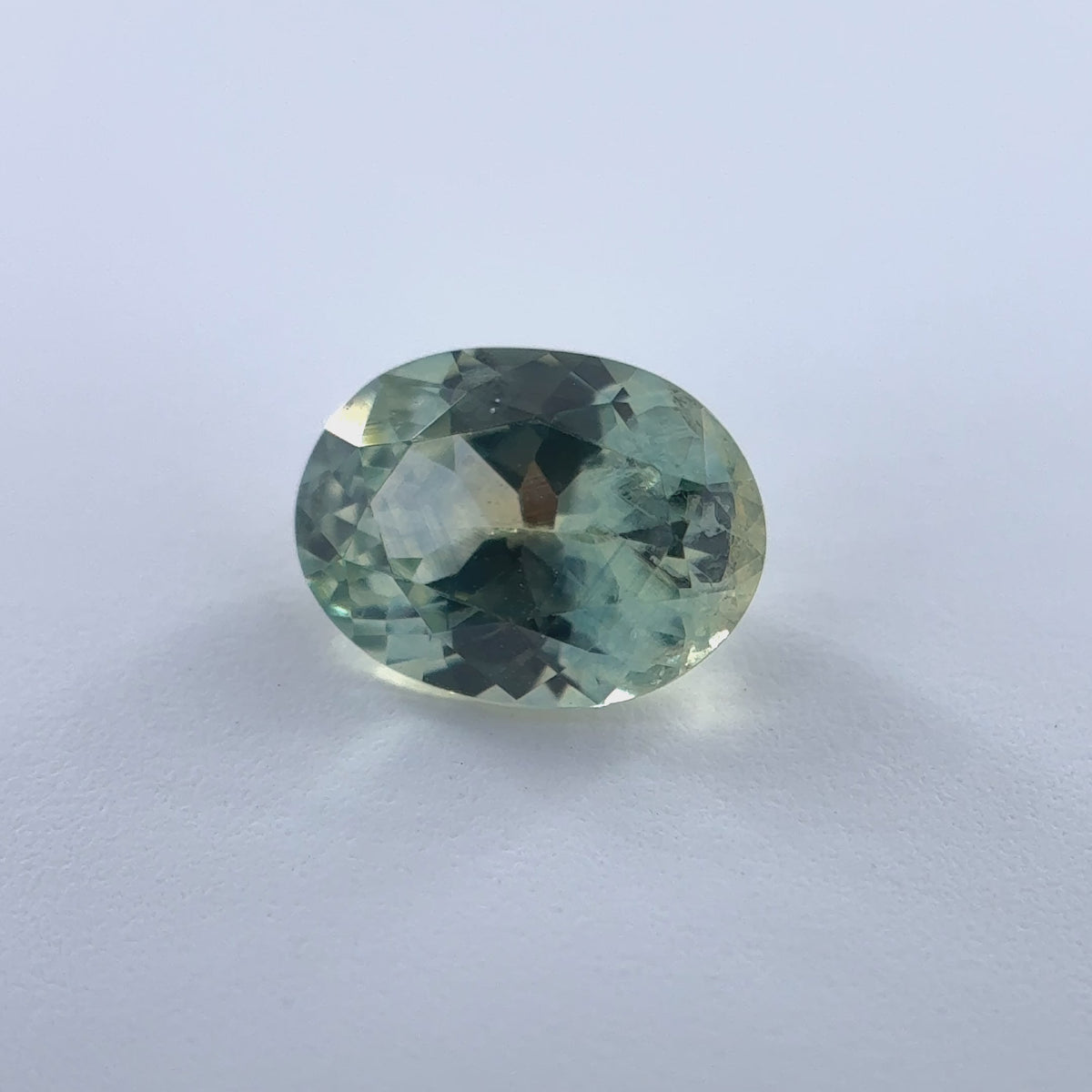 .60ct Parti-Color Oval Cut Montana Sapphire 6mm x 4mm x 3mm
